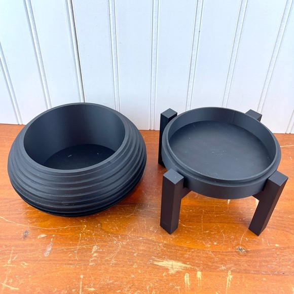 Indoor Planter Pot, The Frons Planter Pot, Drip Tray and Stand - Picture 8 of 11